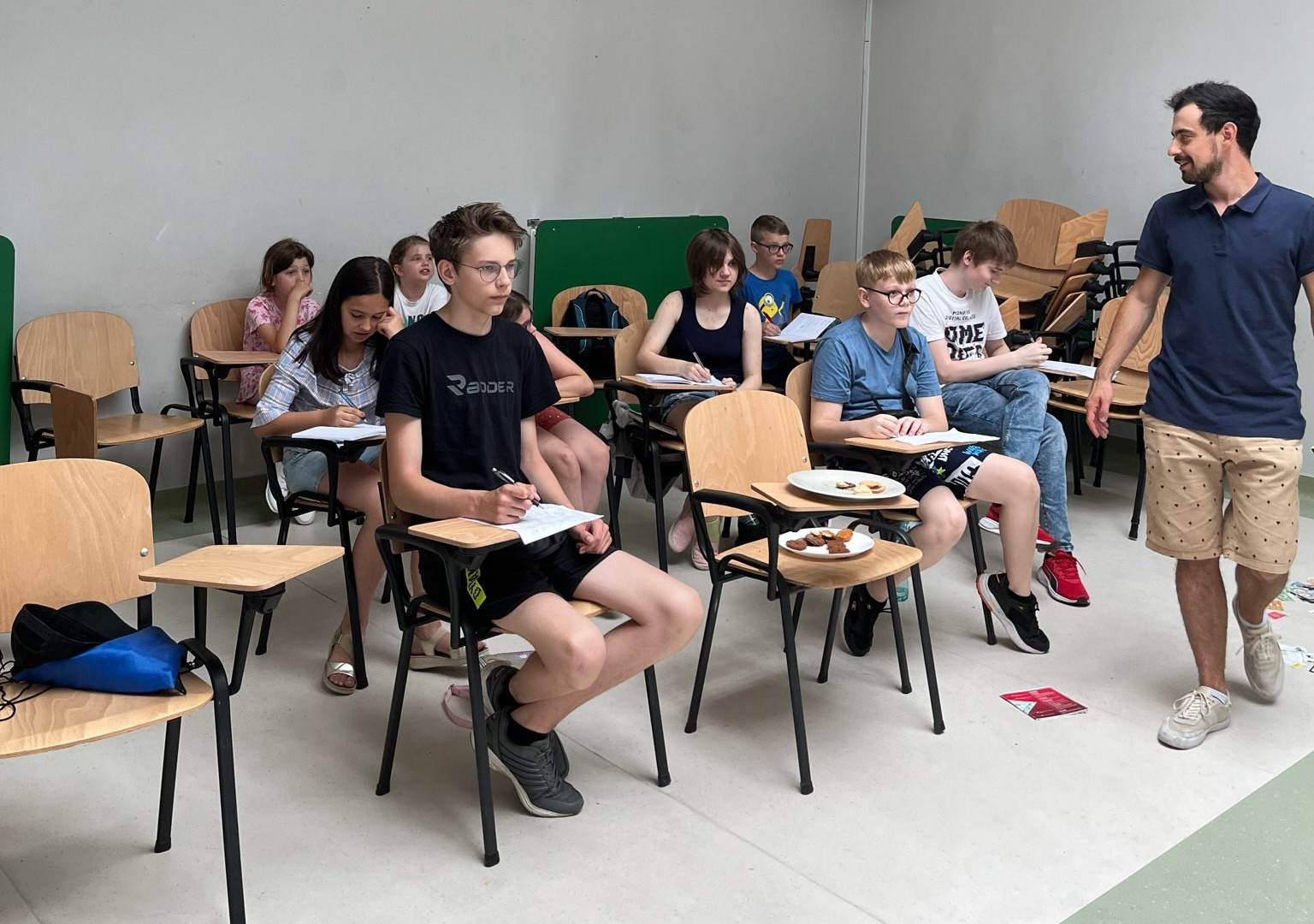 Uczniowie na zajęciach